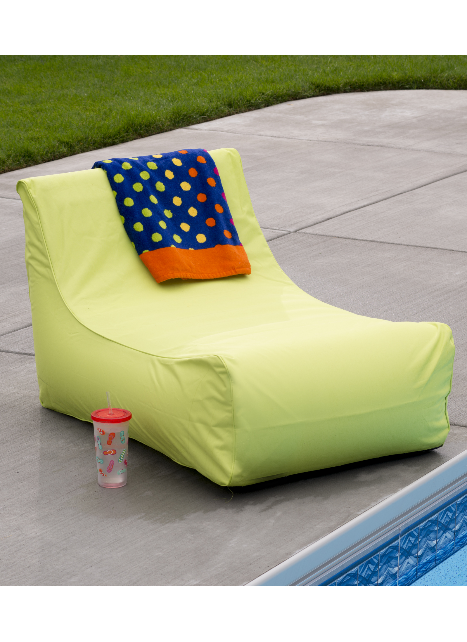 Aruba Inflatable Lounge Chair Lime